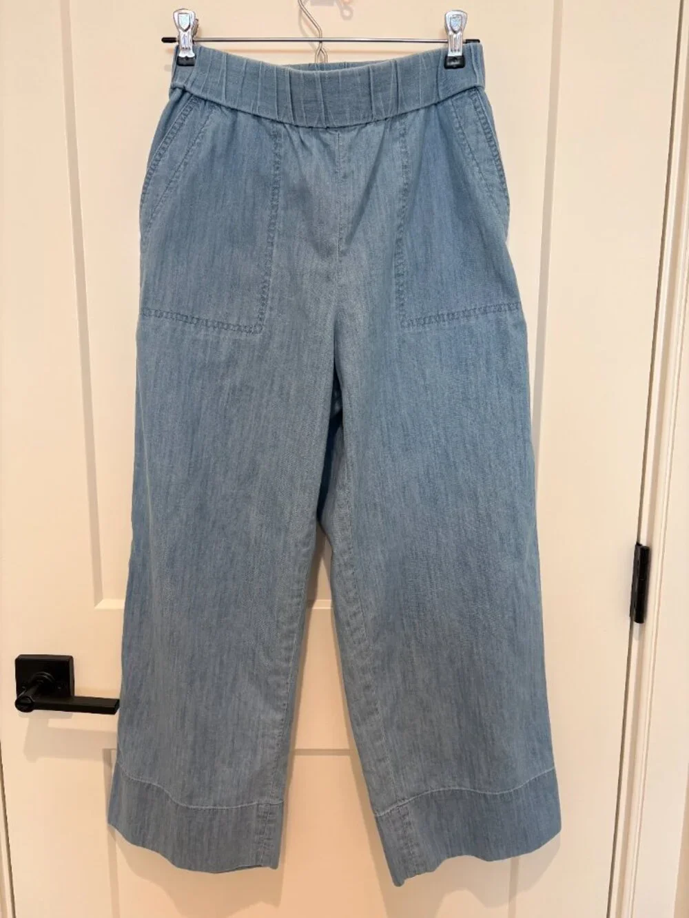 Talbots Chambray, pull-on, wide leg, cropped pants - Picture 3 of 3